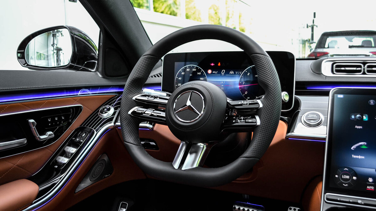 Check price and buy New Mercedes-Benz S-Class 350 d Long 4MATIC (W223) For Sale