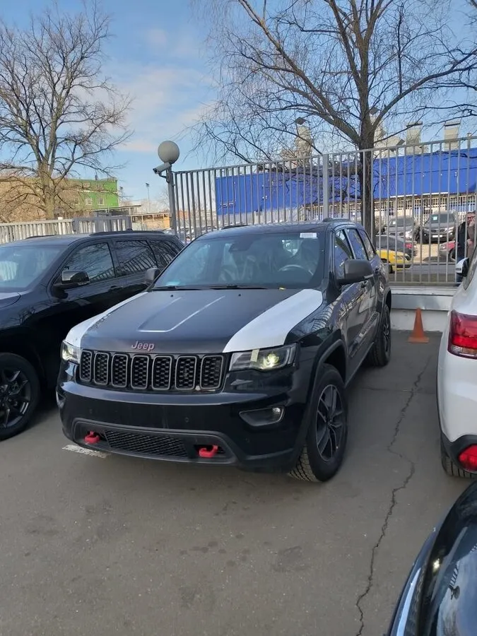 Check price and buy New Jeep Grand Cherokee (WK2) Restyling For Sale