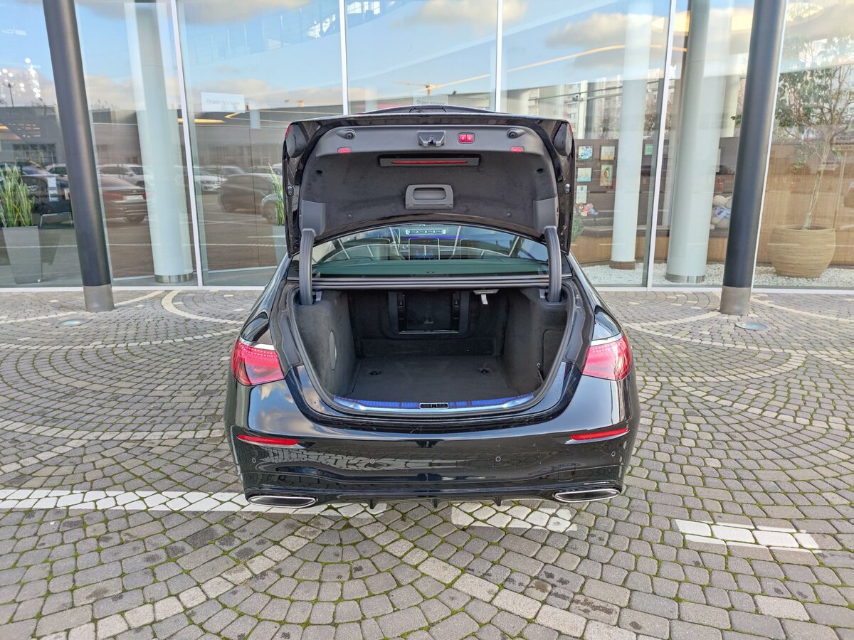 Check price and buy New Mercedes-Benz S-Class 450 Long (W223) For Sale