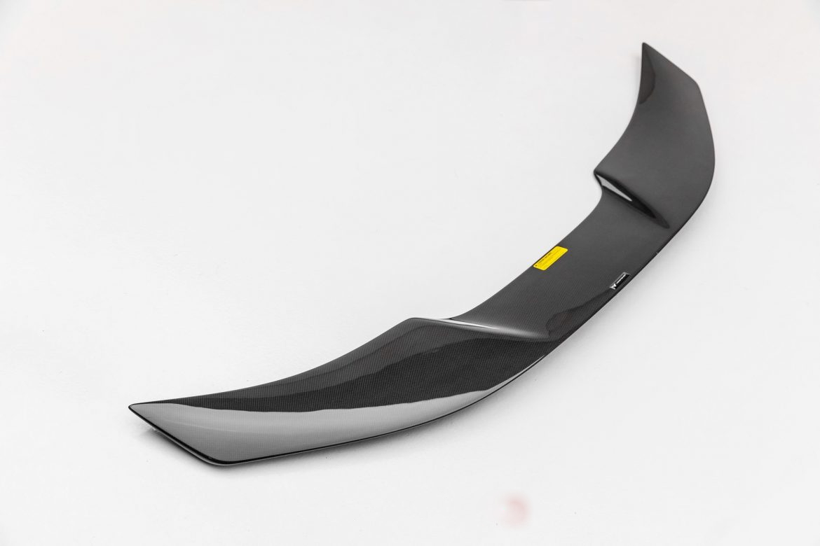 Decklid Spoiler Vorsteiner style Carbon for Ferrari 488