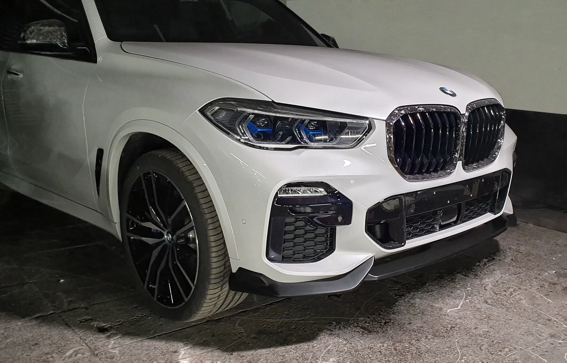 Check price and buy Forged Carbon Fiber Body kit set for BMW X5 G05