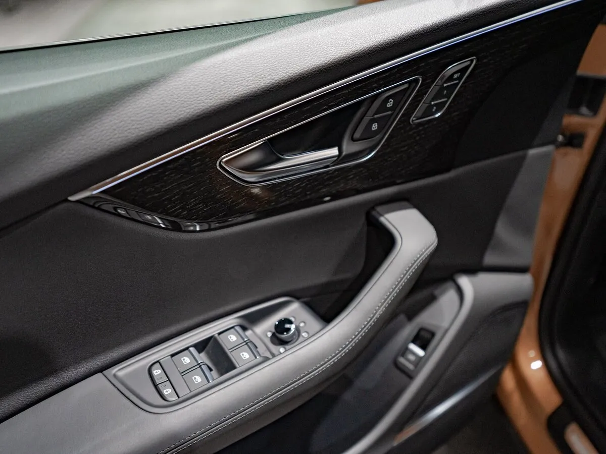 Buy New Audi Q8 45 TDI