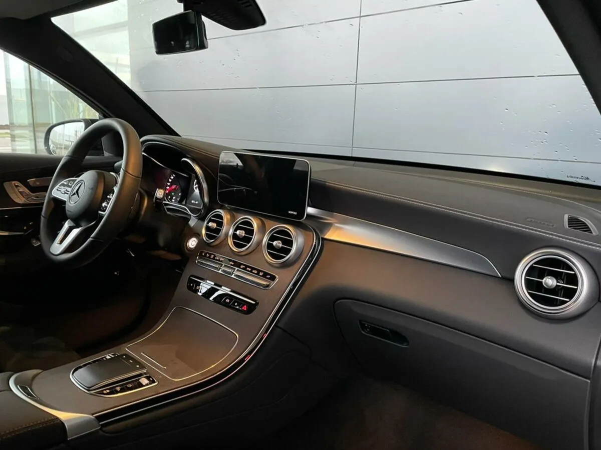 Check price and buy New Mercedes-Benz GLC Coupe 300 (C253) Restyling For Sale