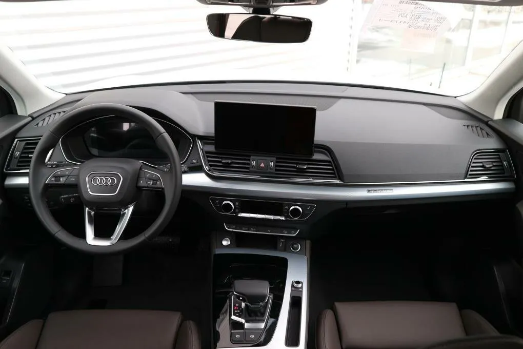 Check price and buy New Audi Q5 Sportback 45 TFSI (FY) For Sale
