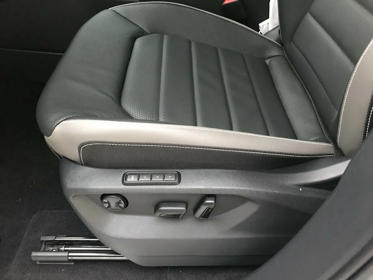 Check price and buy New Volkswagen Teramont Restyling For Sale
