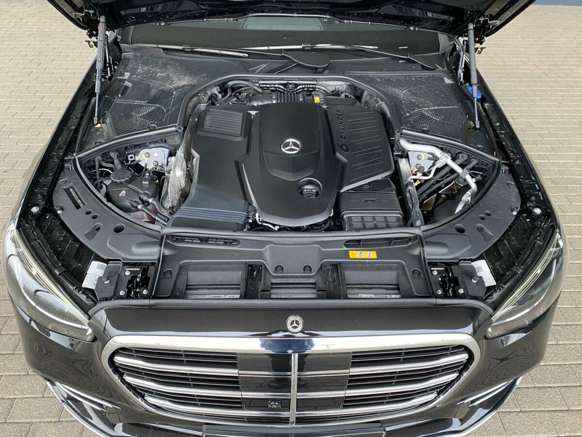 Check price and buy New Mercedes-Benz S-Class 350 d Long 4MATIC (W223) For Sale