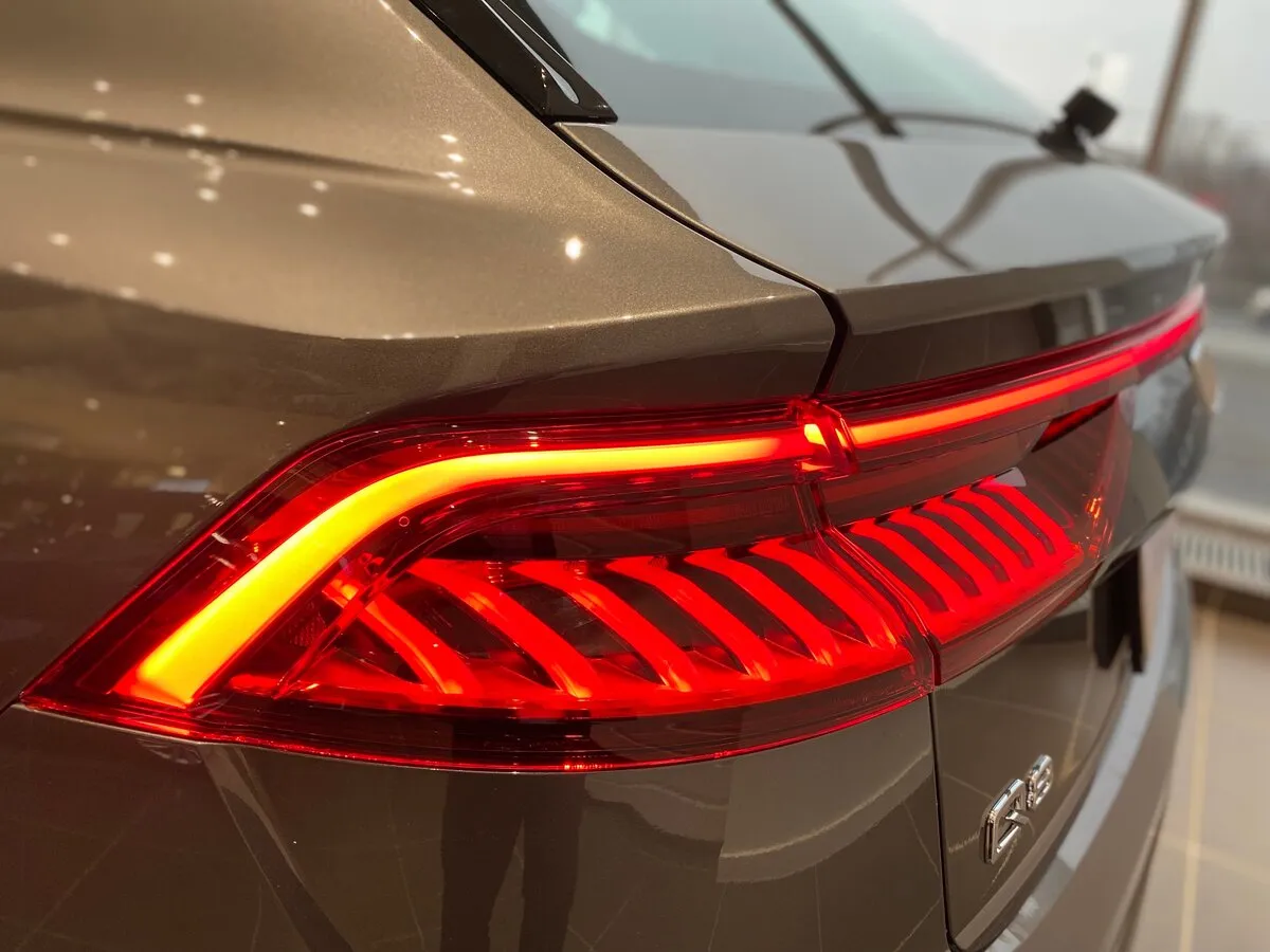 Buy New Audi Q8 45 TDI