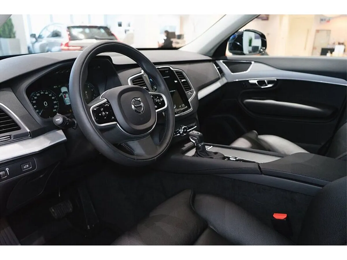 Check price and buy New Volvo XC90 Restyling For Sale