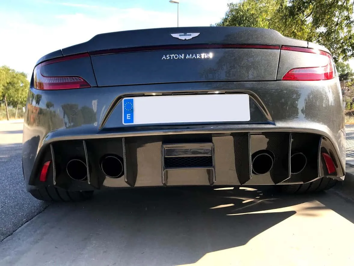 Check our price and buy Venuum body kit for Aston Martin DB9!