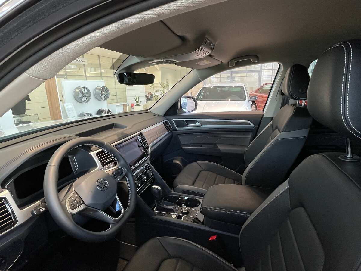 Check price and buy New Volkswagen Teramont Restyling For Sale