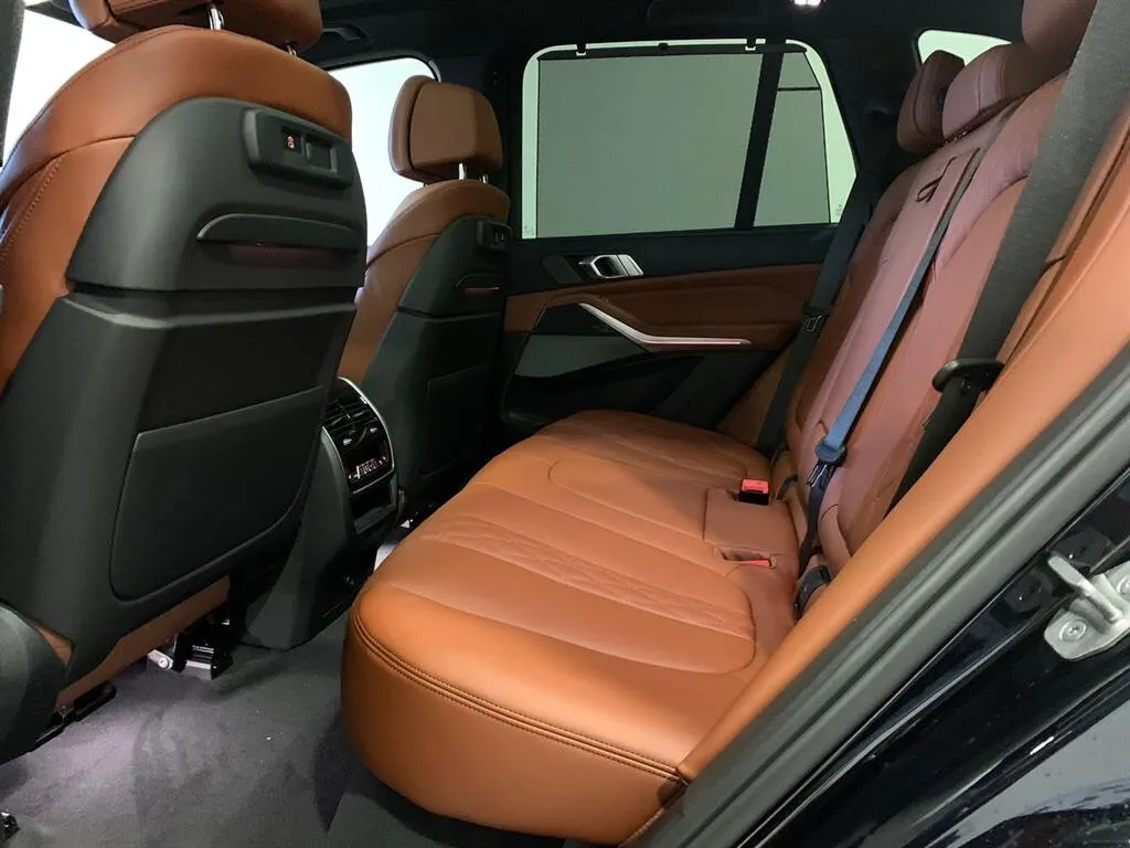 Check price and buy New BMW X5 M50d (G05) For Sale