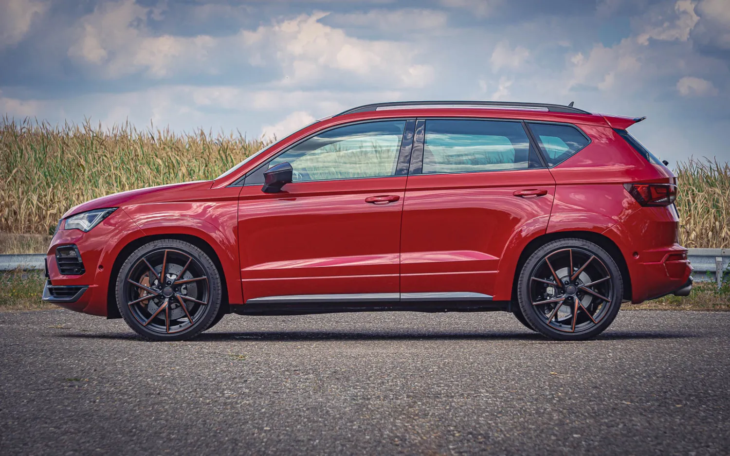 Check our price and buy JE Design body kit for Cupra Ateca 5FP facelift