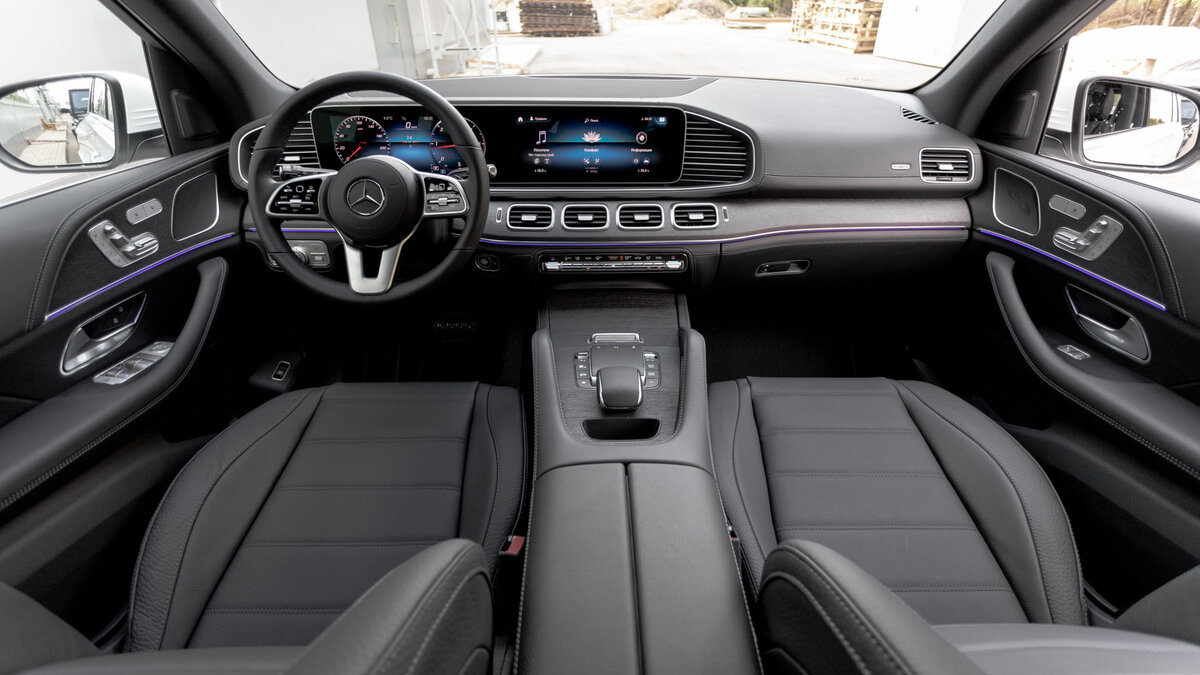 Check price and buy New Mercedes-Benz GLE 300 d (V167) For Sale