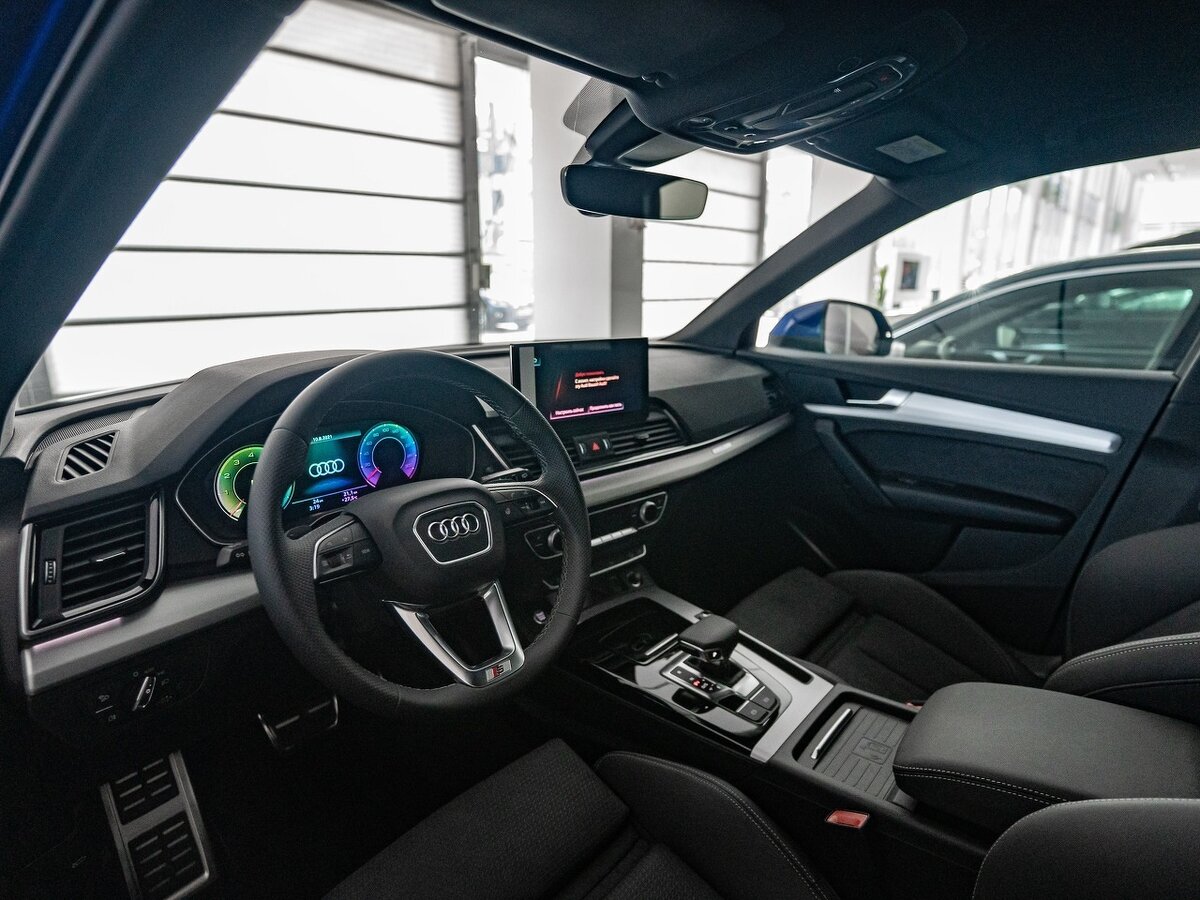 Check price and buy New Audi Q5 Sportback 45 TFSI (FY) For Sale