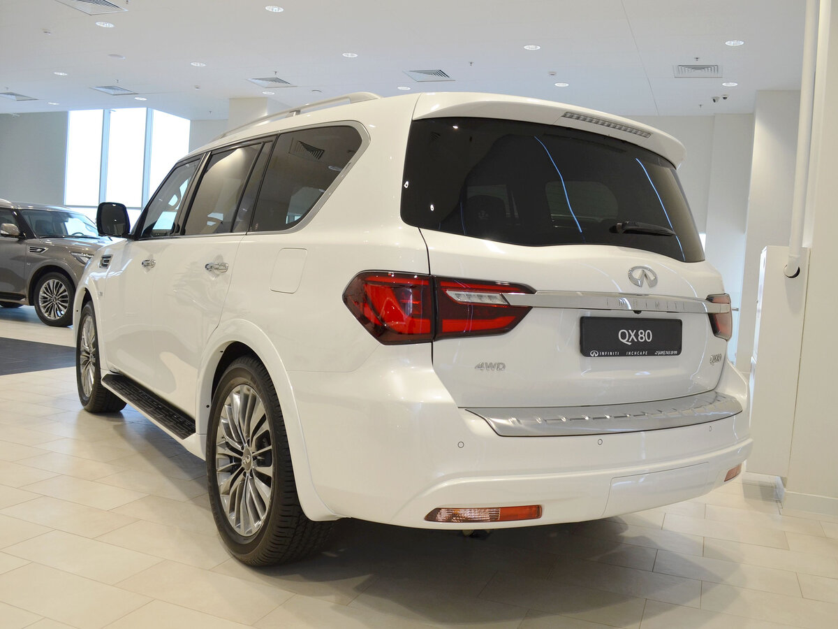 Check price and buy New Infiniti QX80 Restyling 2 For Sale