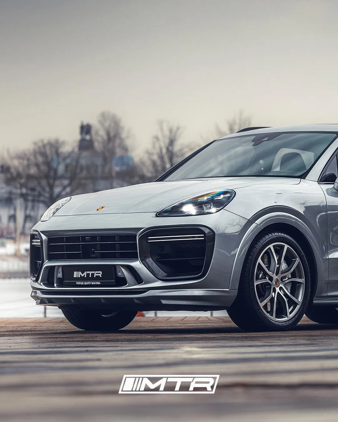 Check price and buy MTR Design Wide Body Carbon Fiber kit for Porsche Cayenne Coupe