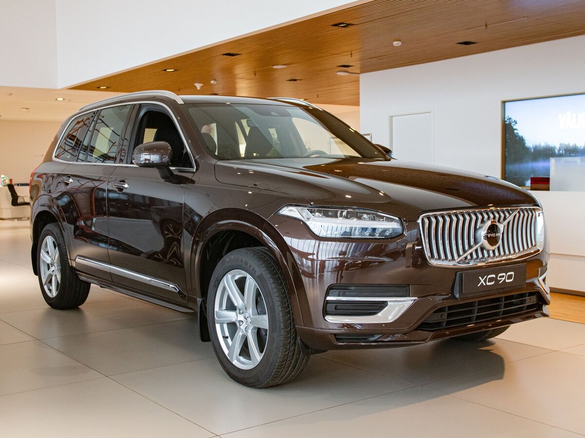 Check price and buy New Volvo XC90 Restyling For Sale