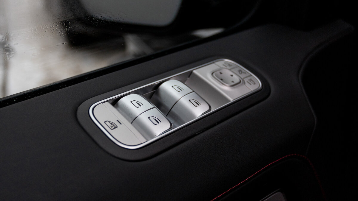 Check price and buy New Mercedes-Benz G-Class 350 d (W463) For Sale