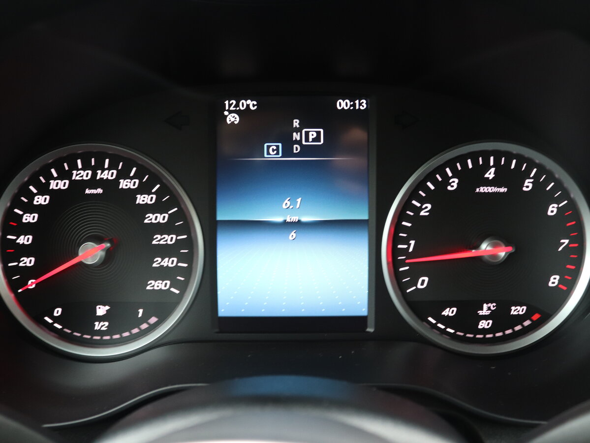 Check price and buy New Mercedes-Benz GLC 200 (X253) Restyling For Sale