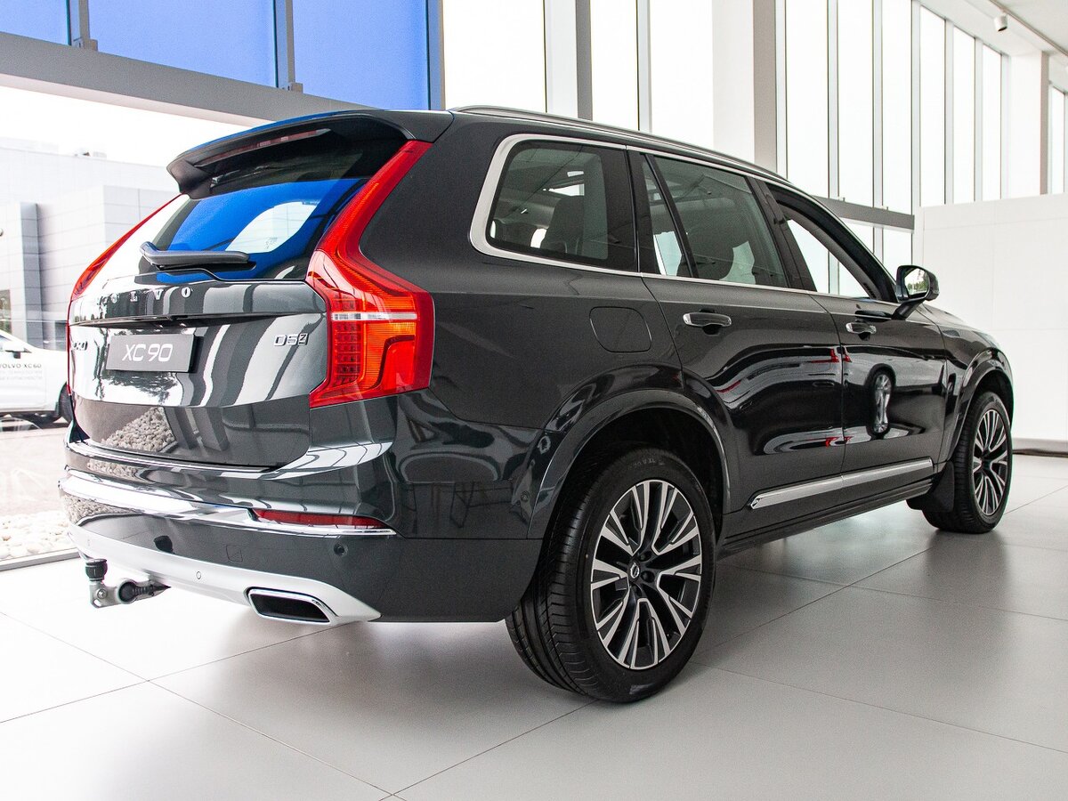 Check price and buy New Volvo XC90 Restyling For Sale