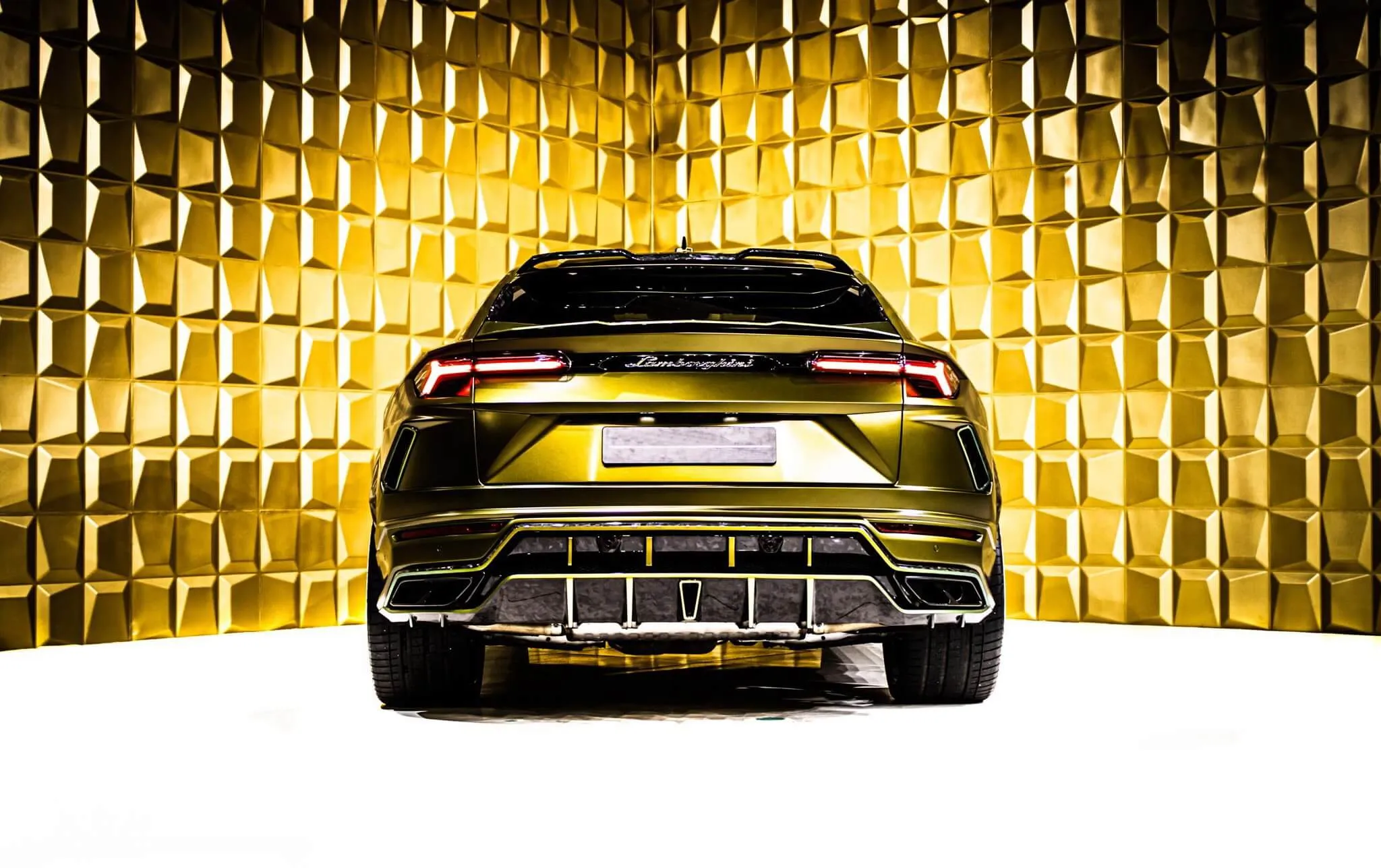 Check our price and buy a SCL Performance body kit for Lamborghini Urus