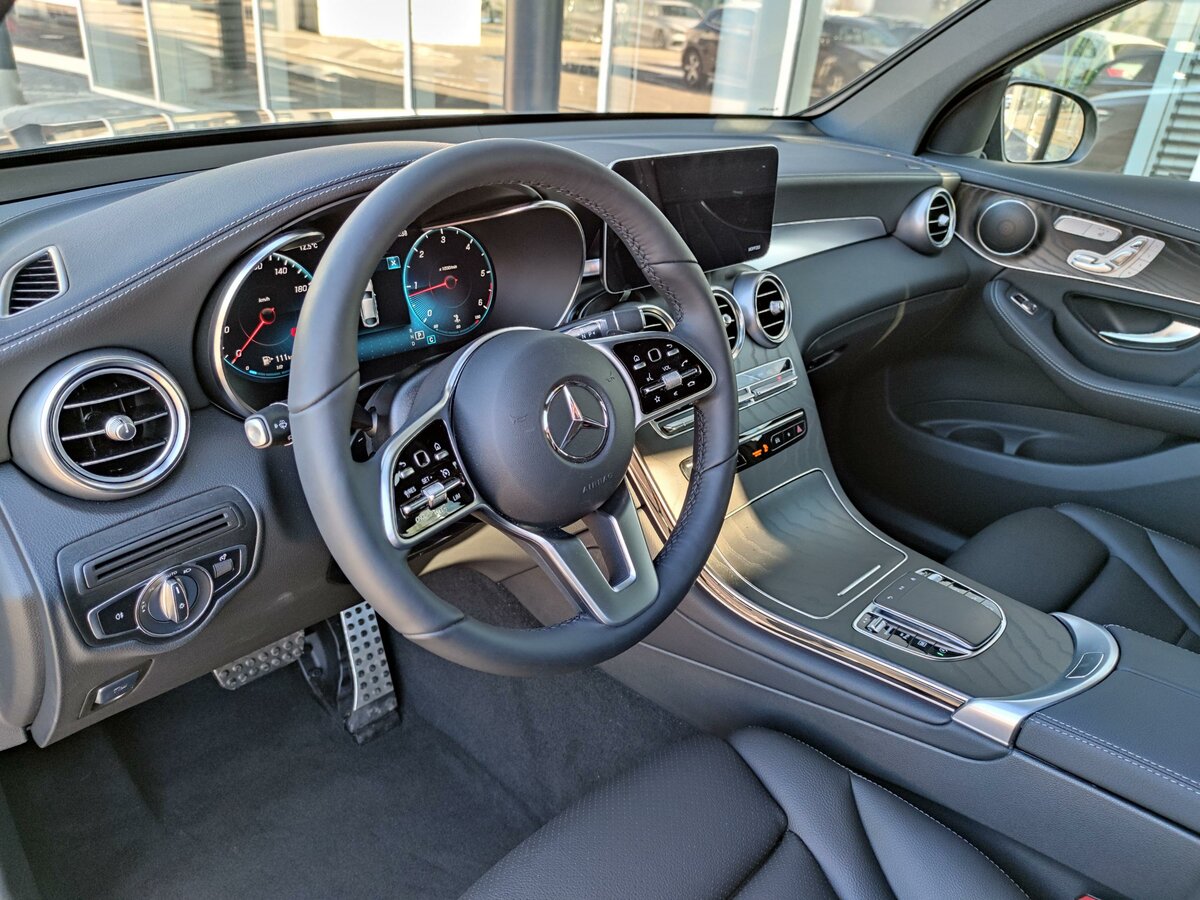 Check price and buy New Mercedes-Benz GLC Coupe 300 d (C253) Restyling For Sale