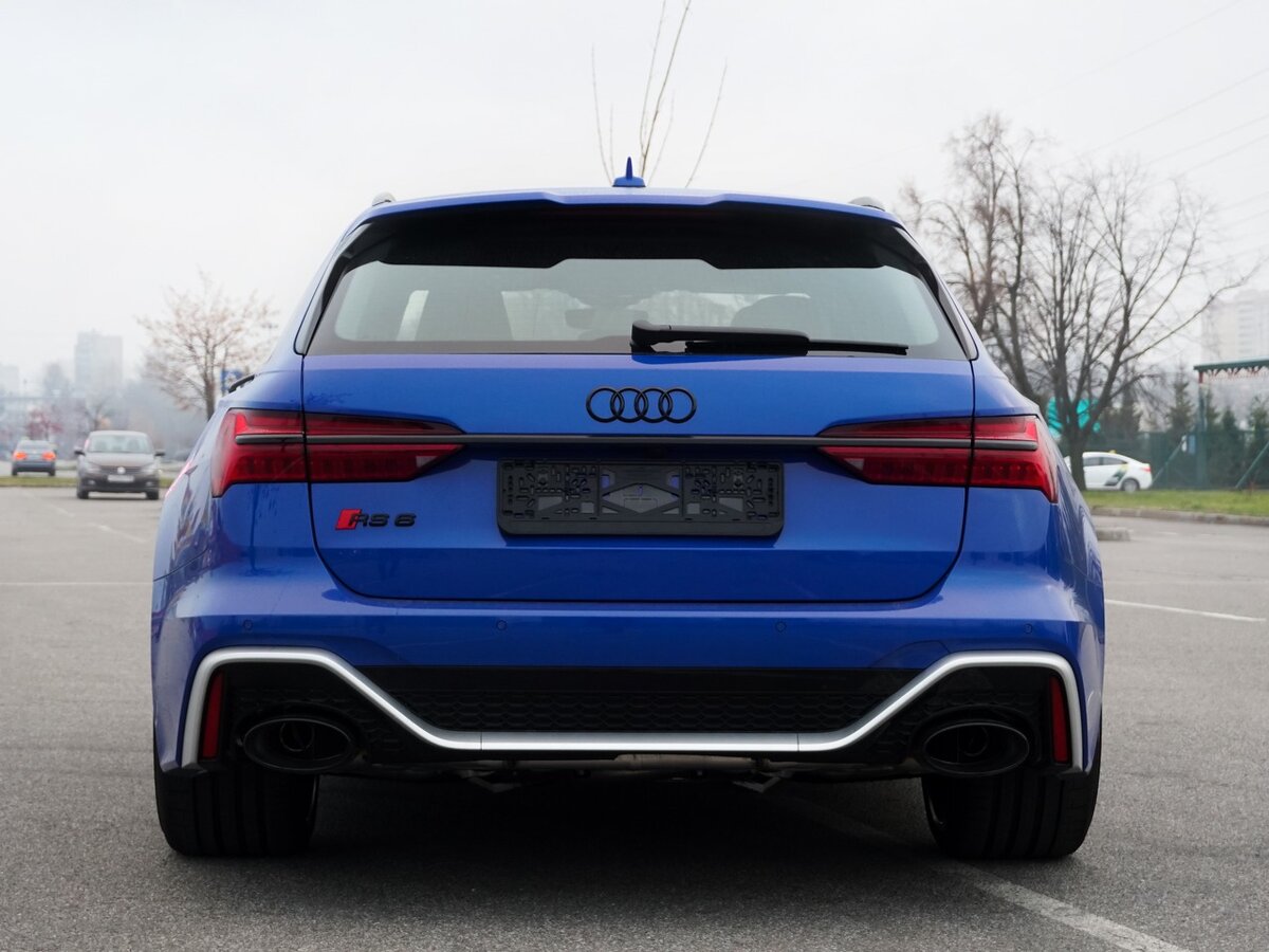 Buy New Audi RS 6 (C8)