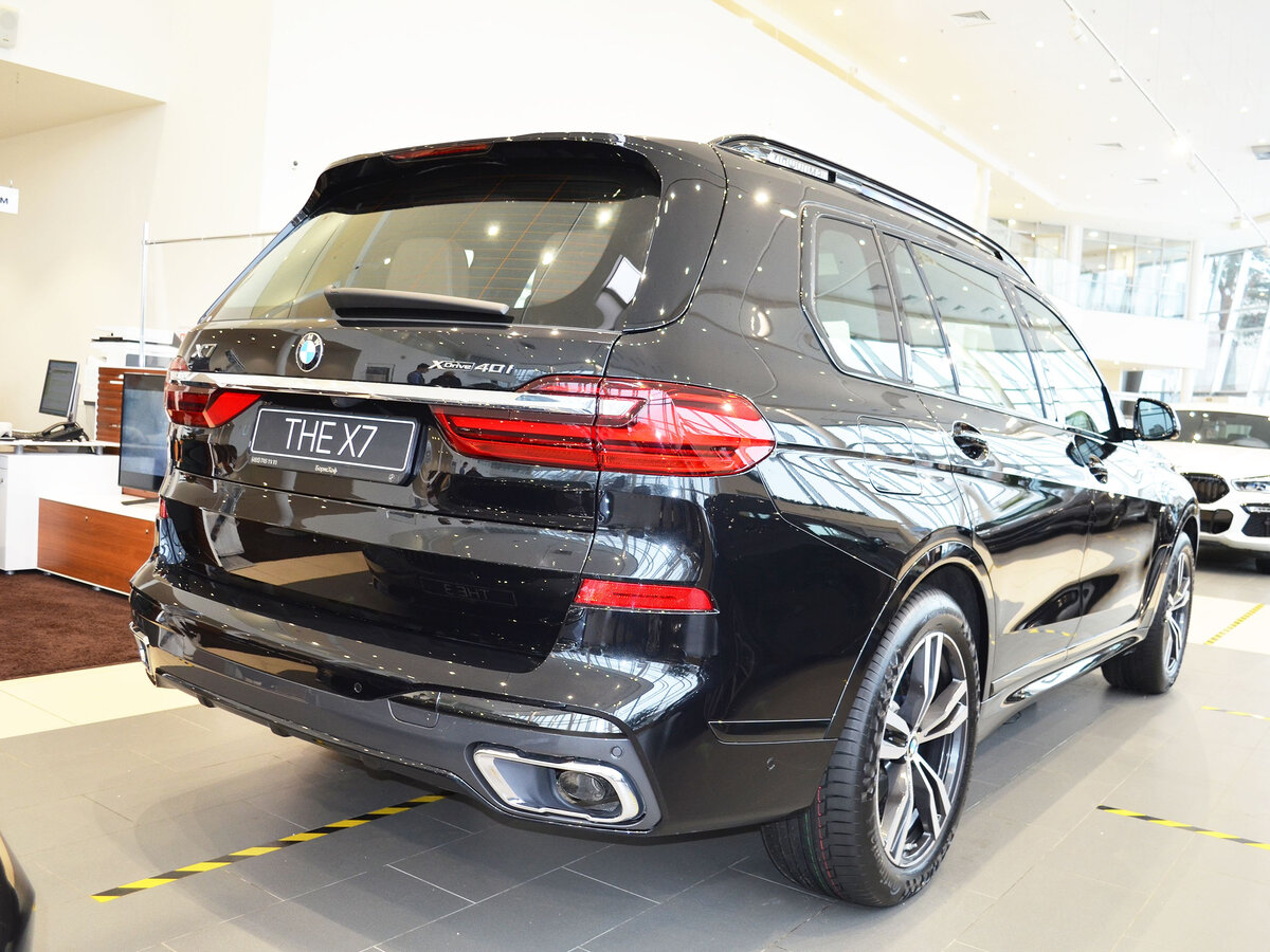 Check price and buy New BMW X7 40i (G07) For Sale  