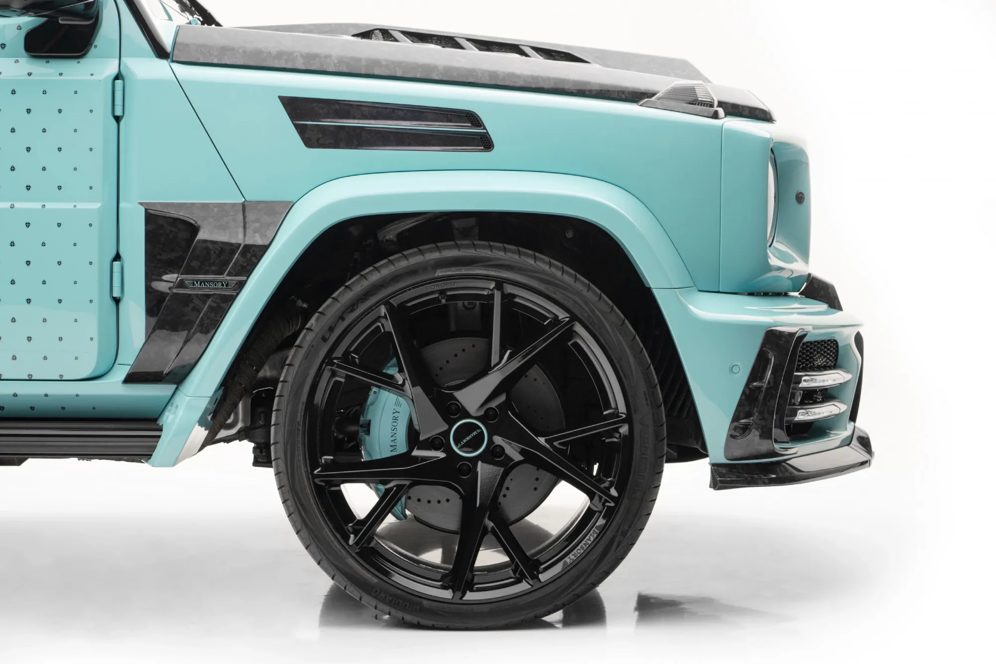 Check our price and buy Mansory Carbon Fiber Body kit set for Mercedes G-class W463A Gronos Algorithmic Fade