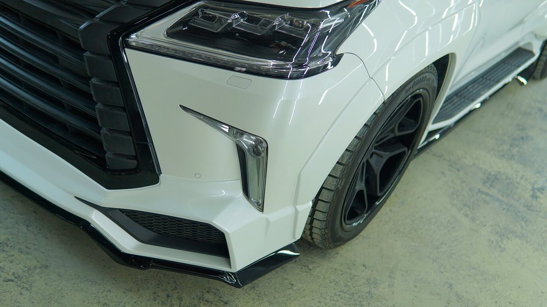 Check our price and buy Shikari body kit for Lexus LX 570/450D