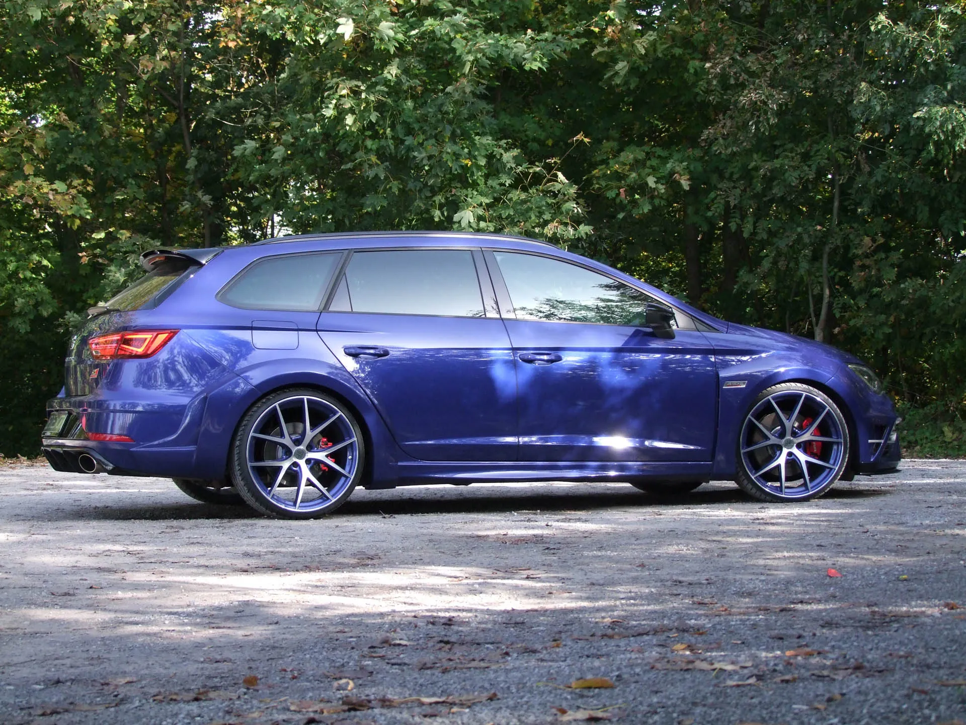 Check our price and buy JE Design body kit for Seat Leon ST FR + Cupra!