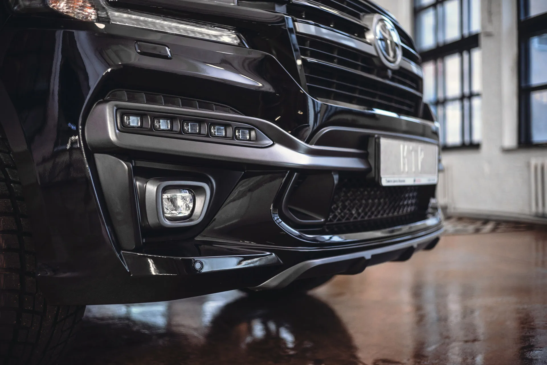 Front bumper MTR Design for Toyota Land Cruiser 200