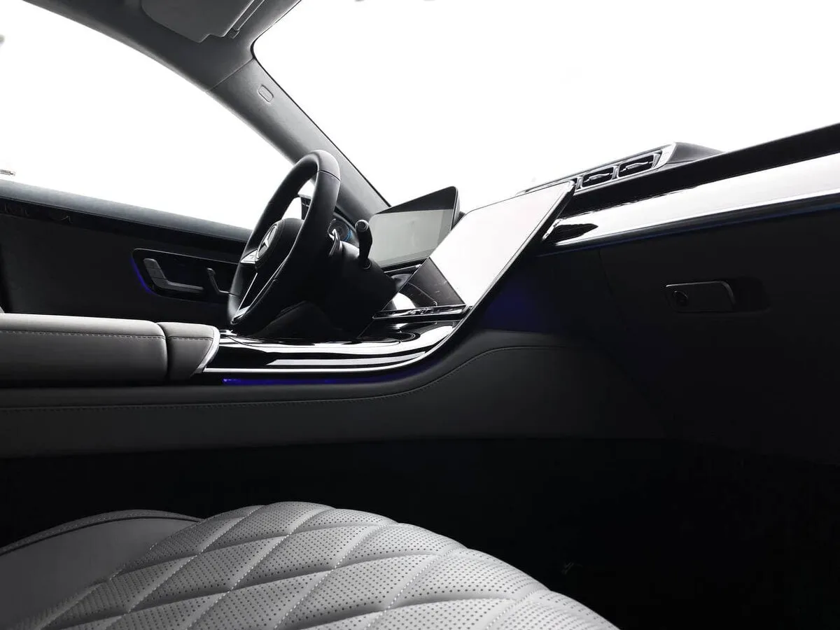 Check price and buy New Mercedes-Benz S-class 350 d Long 4MATIC VII (W223) For Sale