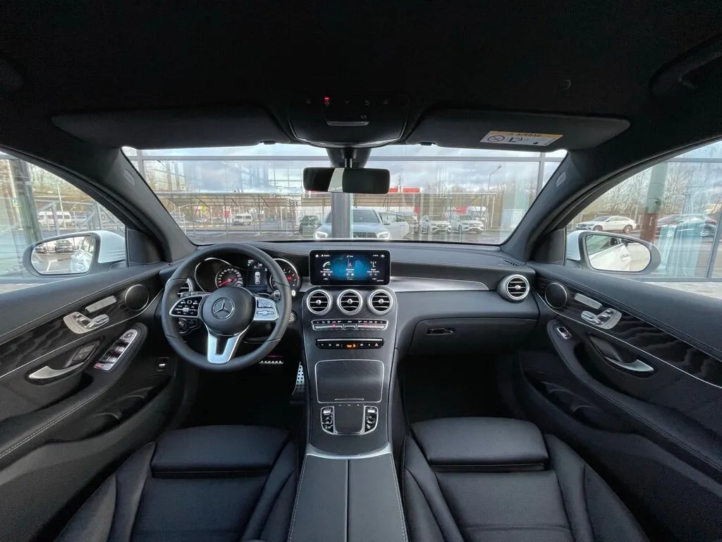 Check price and buy New Mercedes-Benz GLC Coupe 300 (C253) Restyling For Sale