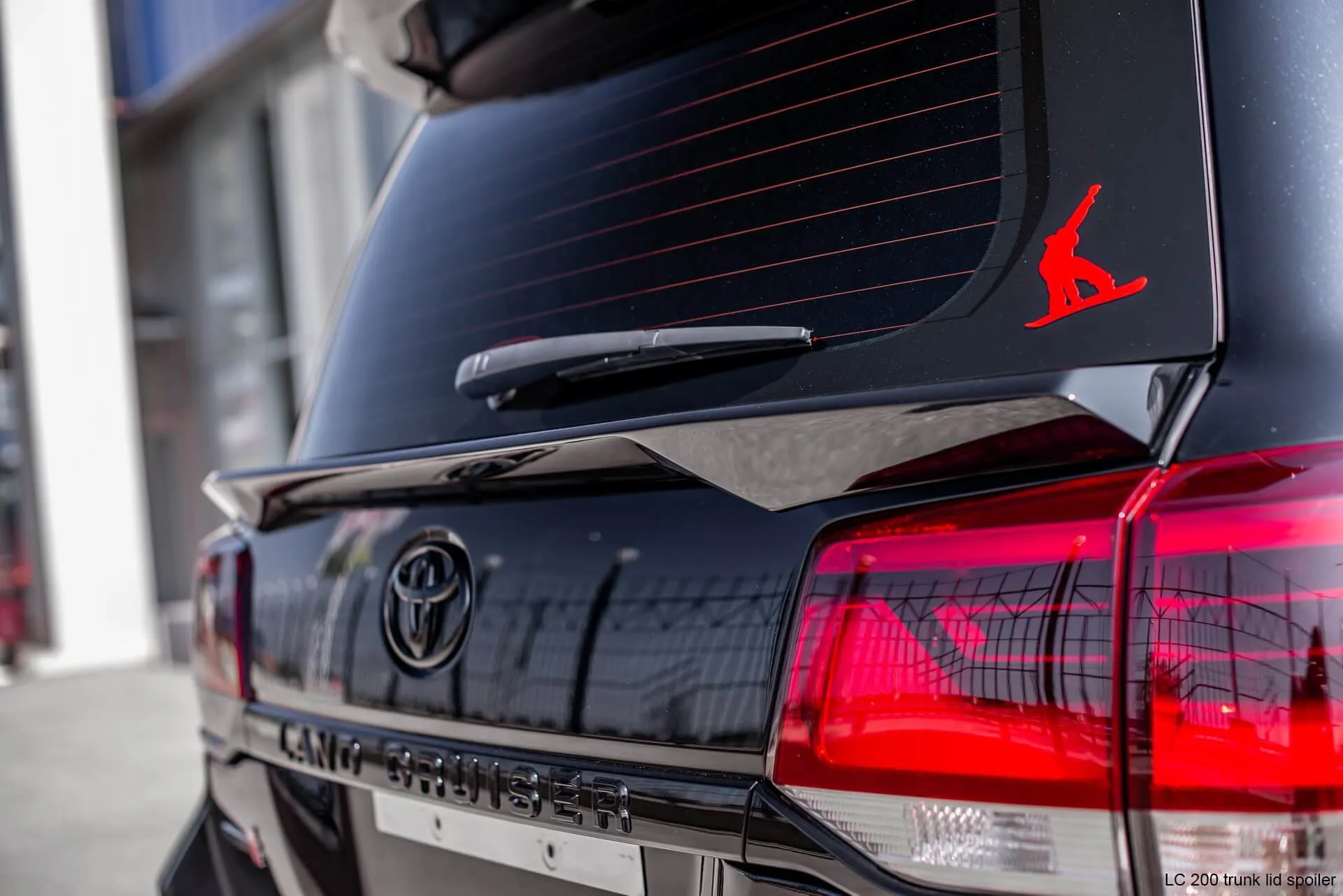 Check our price and buy SCL Performance body kit for Toyota Land Cruiser 200 Hakama