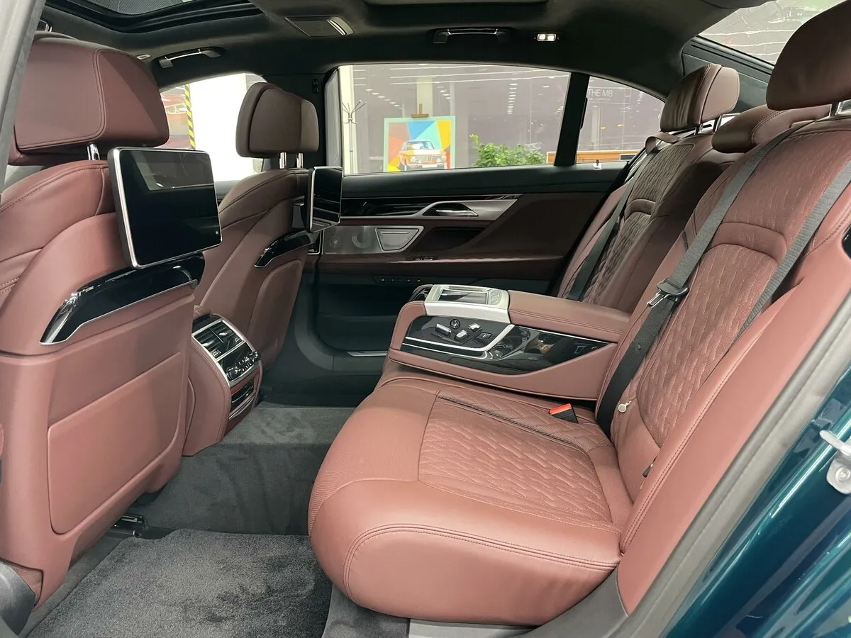 Buy New BMW 7 series Long M760Li xDrive (G11/G12) Restyling