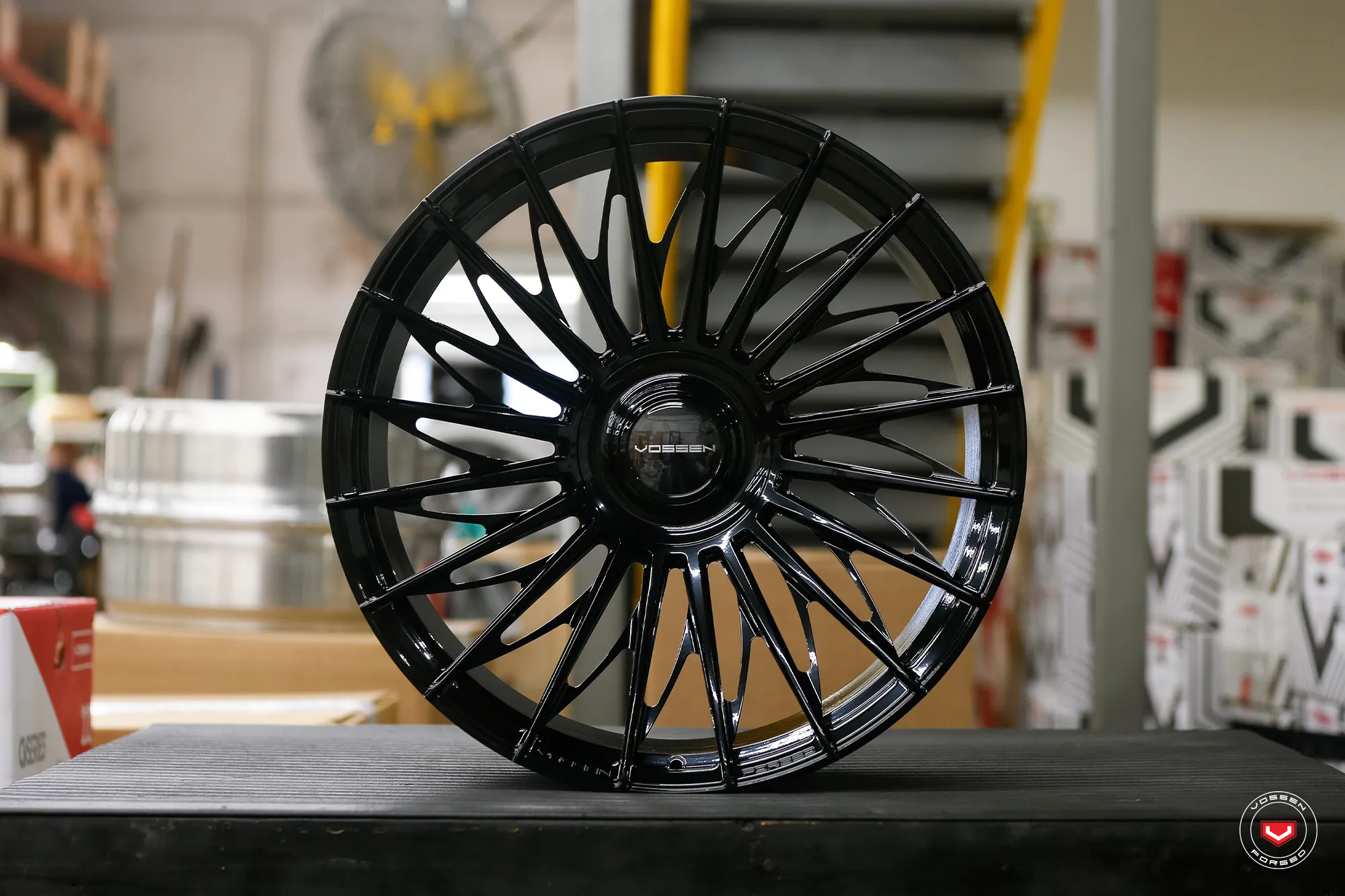 Vossen S17 15T forged wheel — concave face detail
