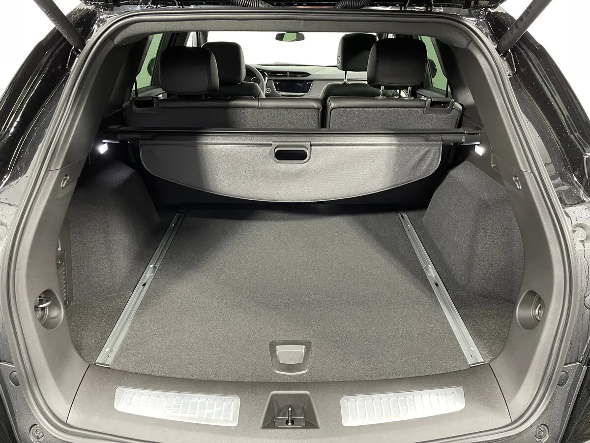 Check price and buy New Cadillac XT5 Restyling For Sale