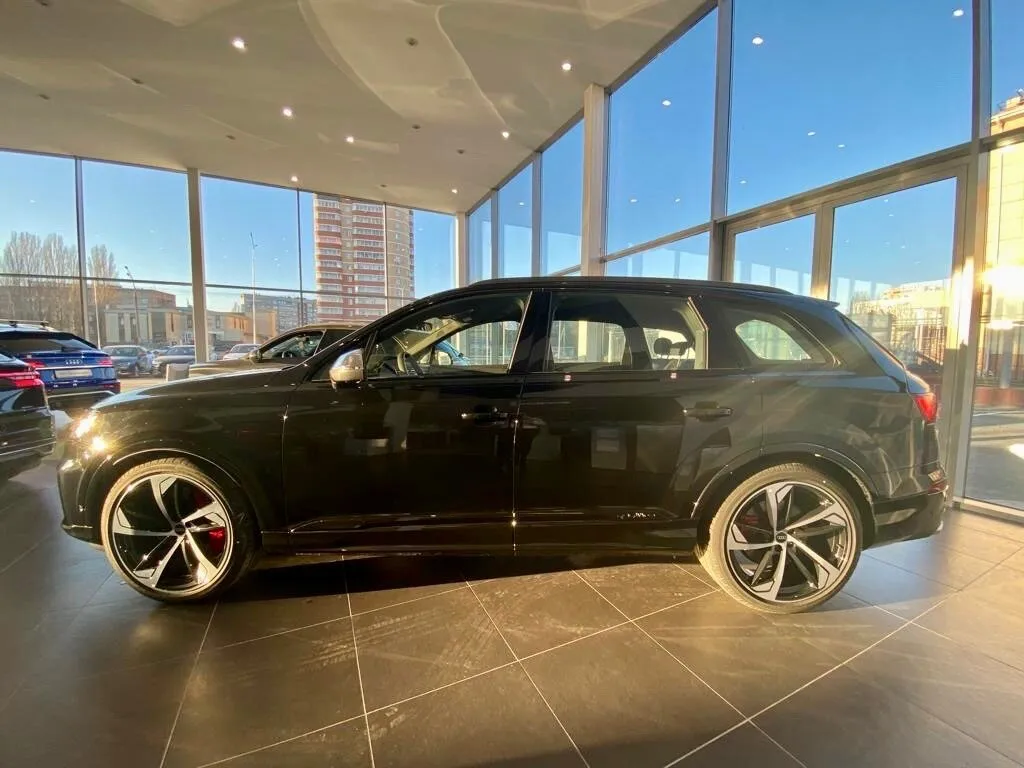 Buy New Audi SQ7 (4M)