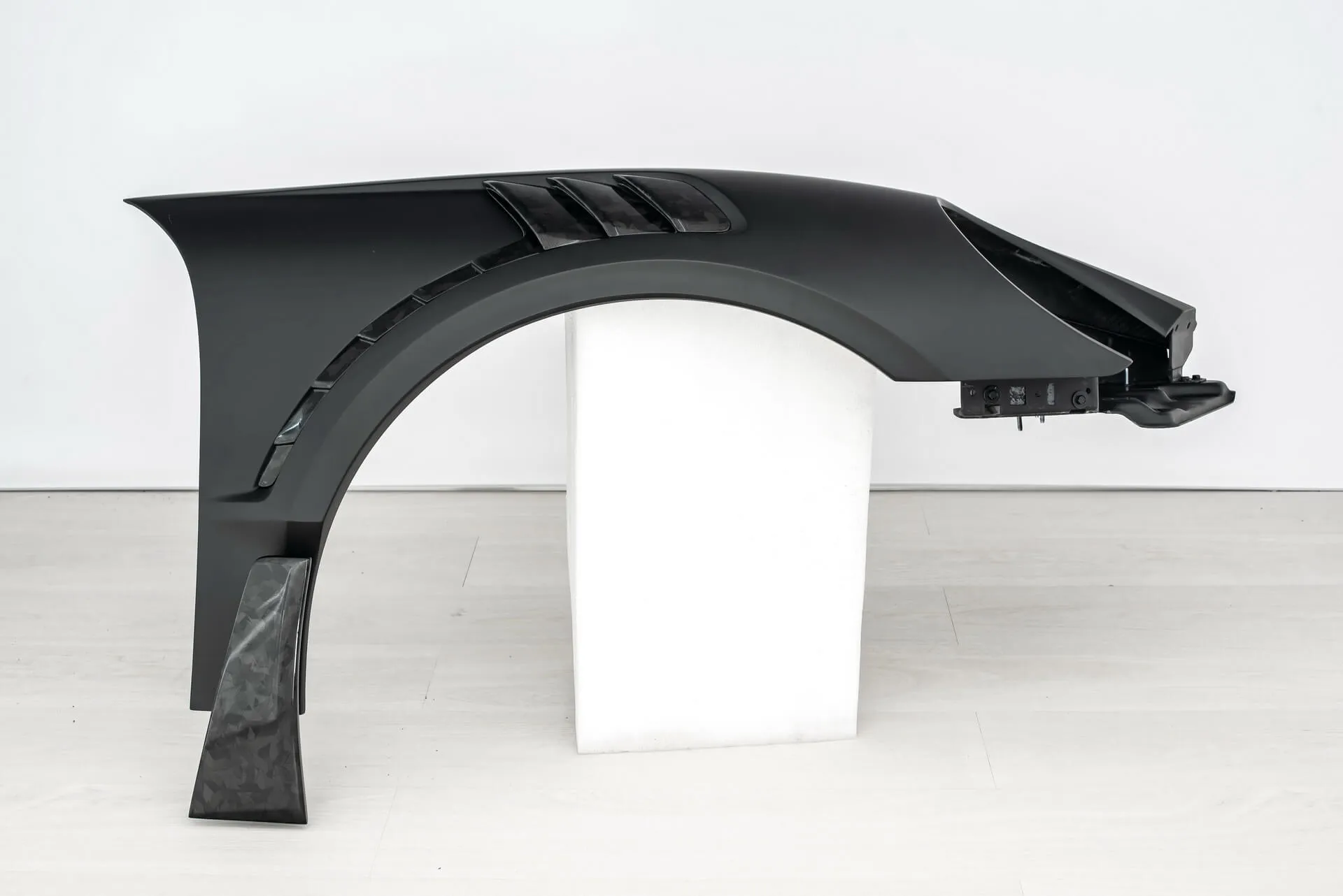 Check our price and buy an SCL  Performance Global body kit for Porsche 911 Virus