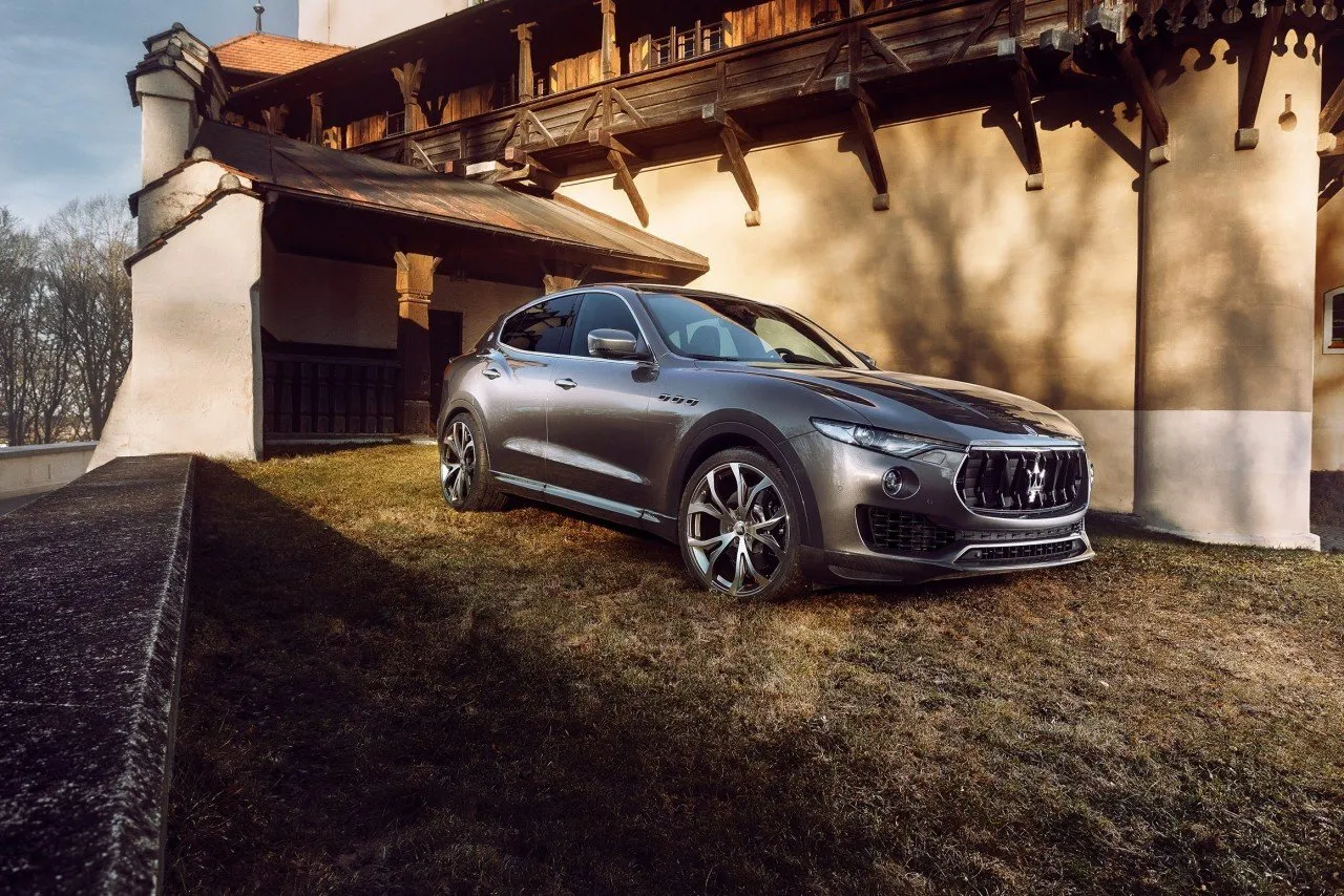 Check price and buy Novitec Carbon Fiber Body kit set for Maserati Levante