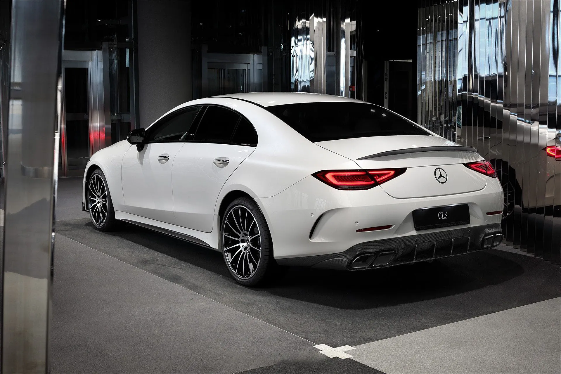 Check price and buy AMG GT Design Carbon Fiber Body kit set for Mercedes-Benz CLS C257