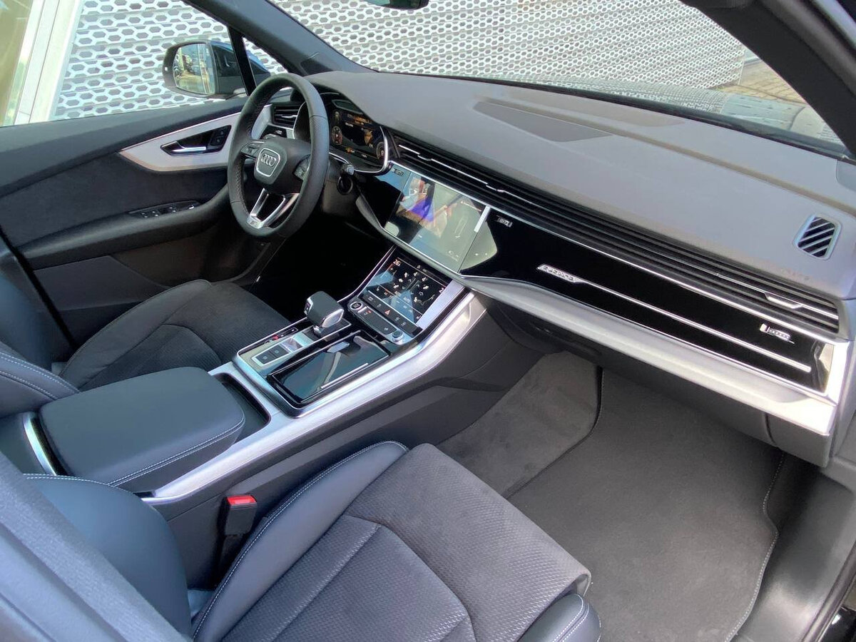 Check price and buy New Audi Q7 45 TDI (4M) Restyling For Sale