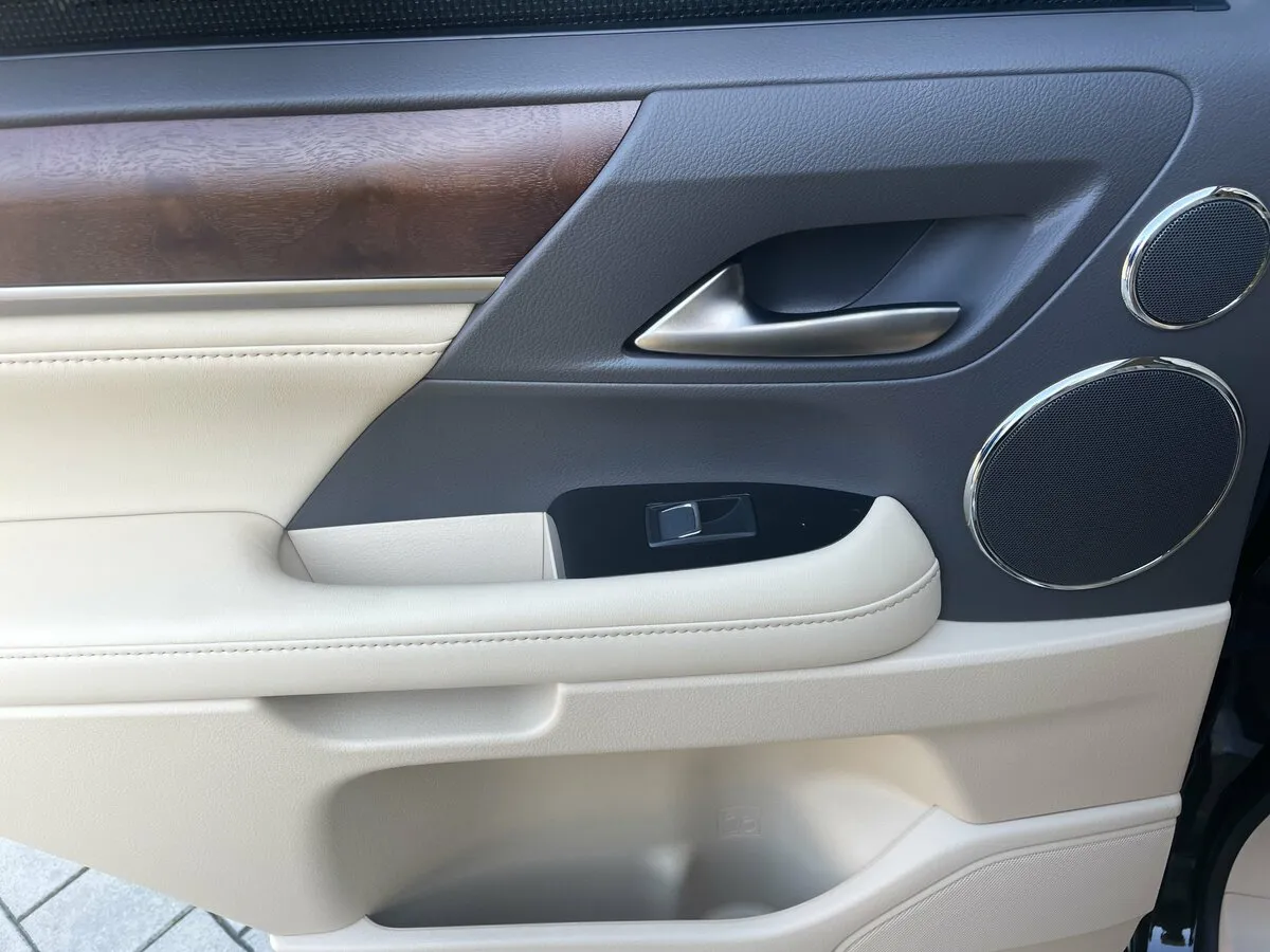 Check price and buy New Lexus LX 570 Restyling 2 For Sale