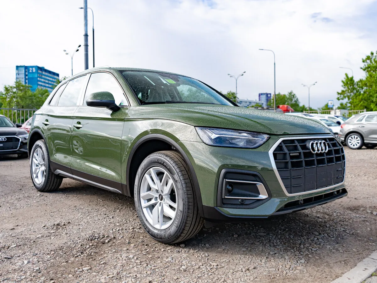 Check price and buy New Audi Q5 45 TFSI (FY) Restyling For Sale
