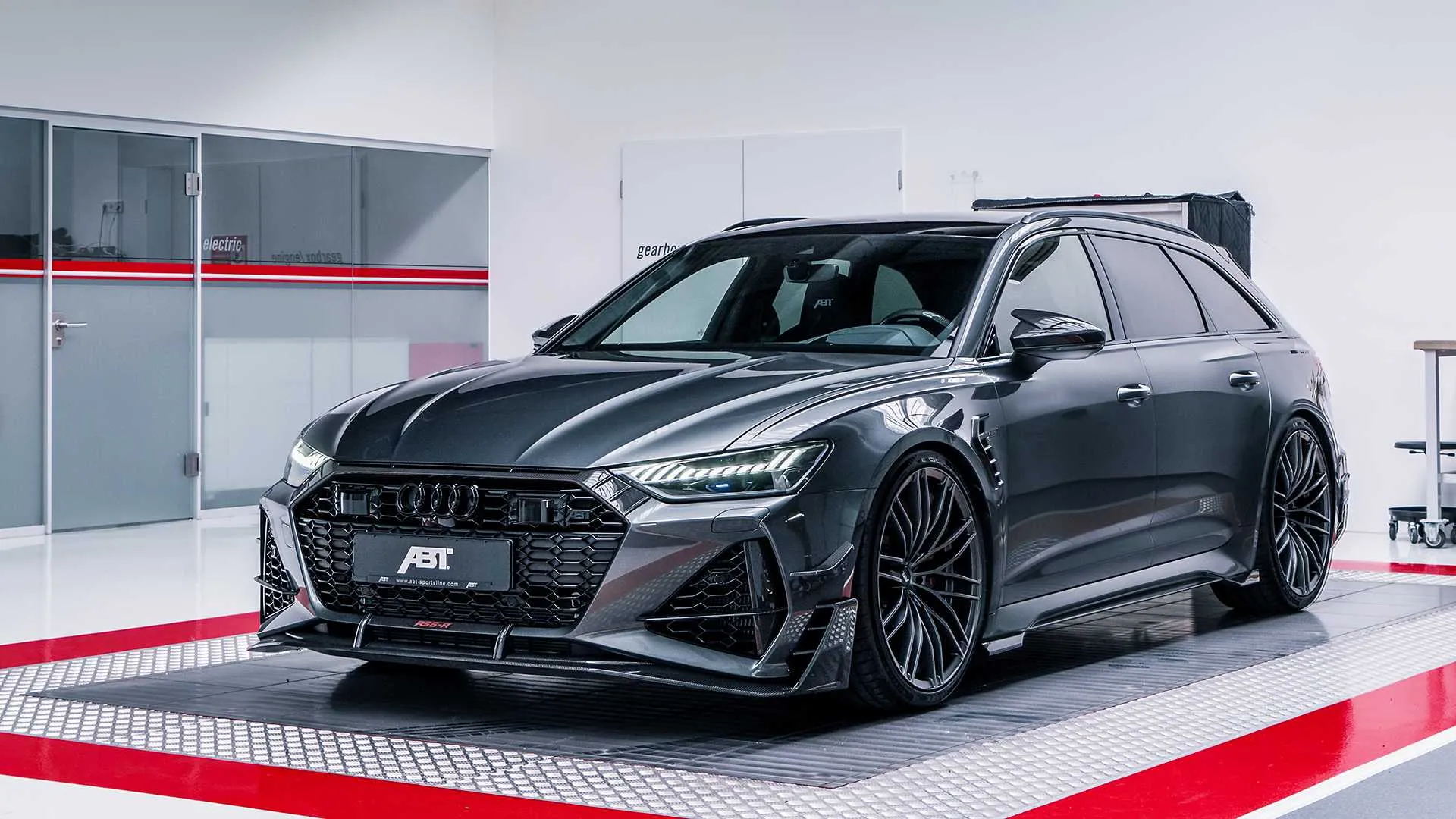 Check our price and buy ABT Body Kit for Audi RS6-R C8