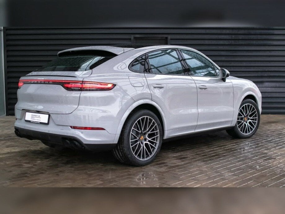 Check price and buy New Porsche Cayenne Coupé For Sale