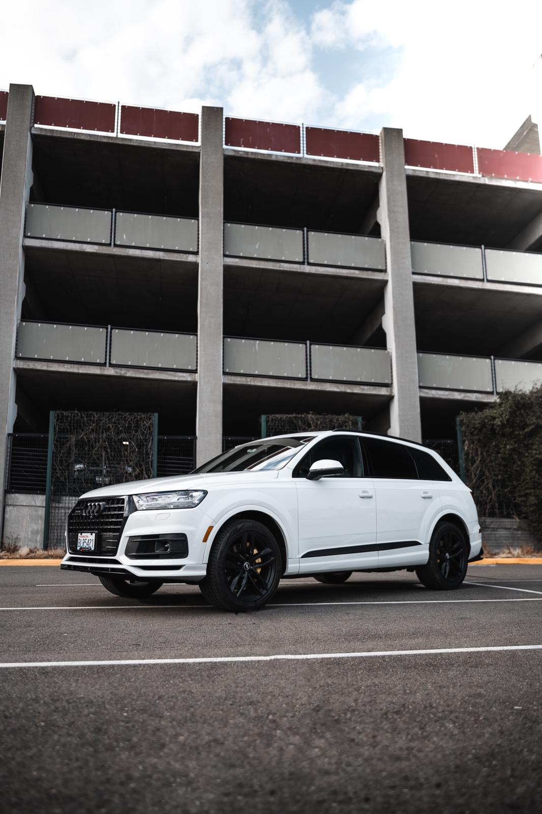 Check our price and buy Renegade Design body kit for  Audi Q7 4M Anubis