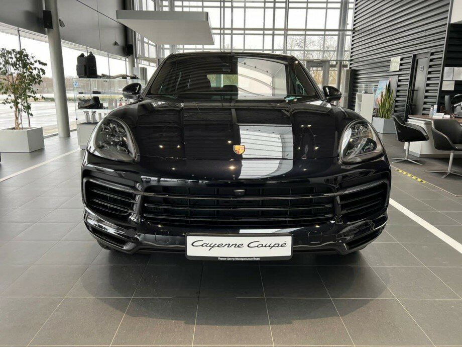 Check price and buy New Porsche Cayenne Coupé For Sale