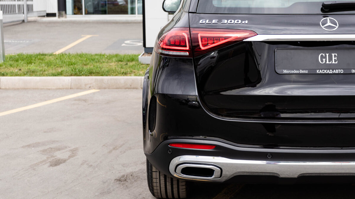 Check price and buy New Mercedes-Benz GLE 300 d (V167) For Sale